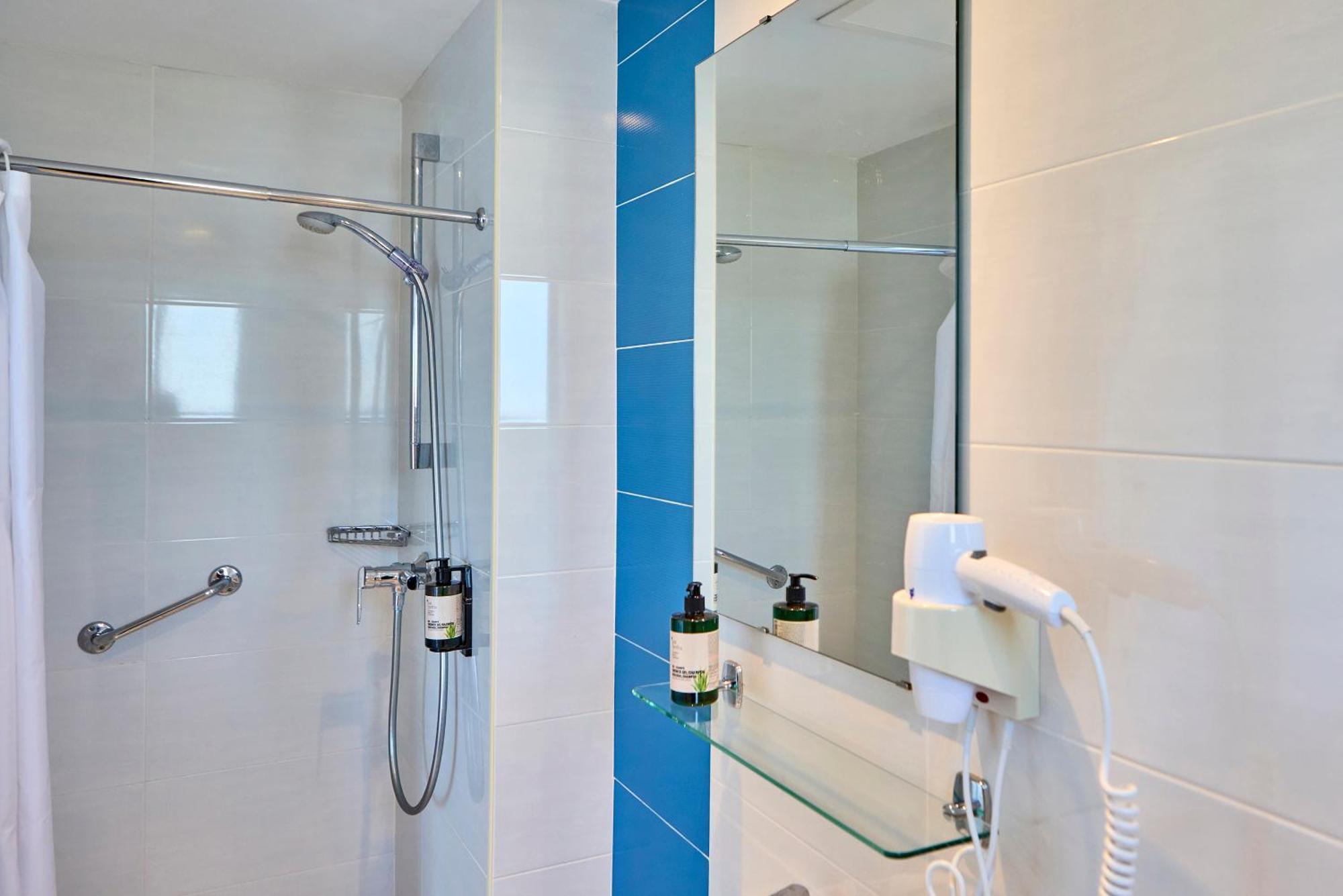 מגאלוף Hostal Floridita Adults Only מראה חיצוני תמונה